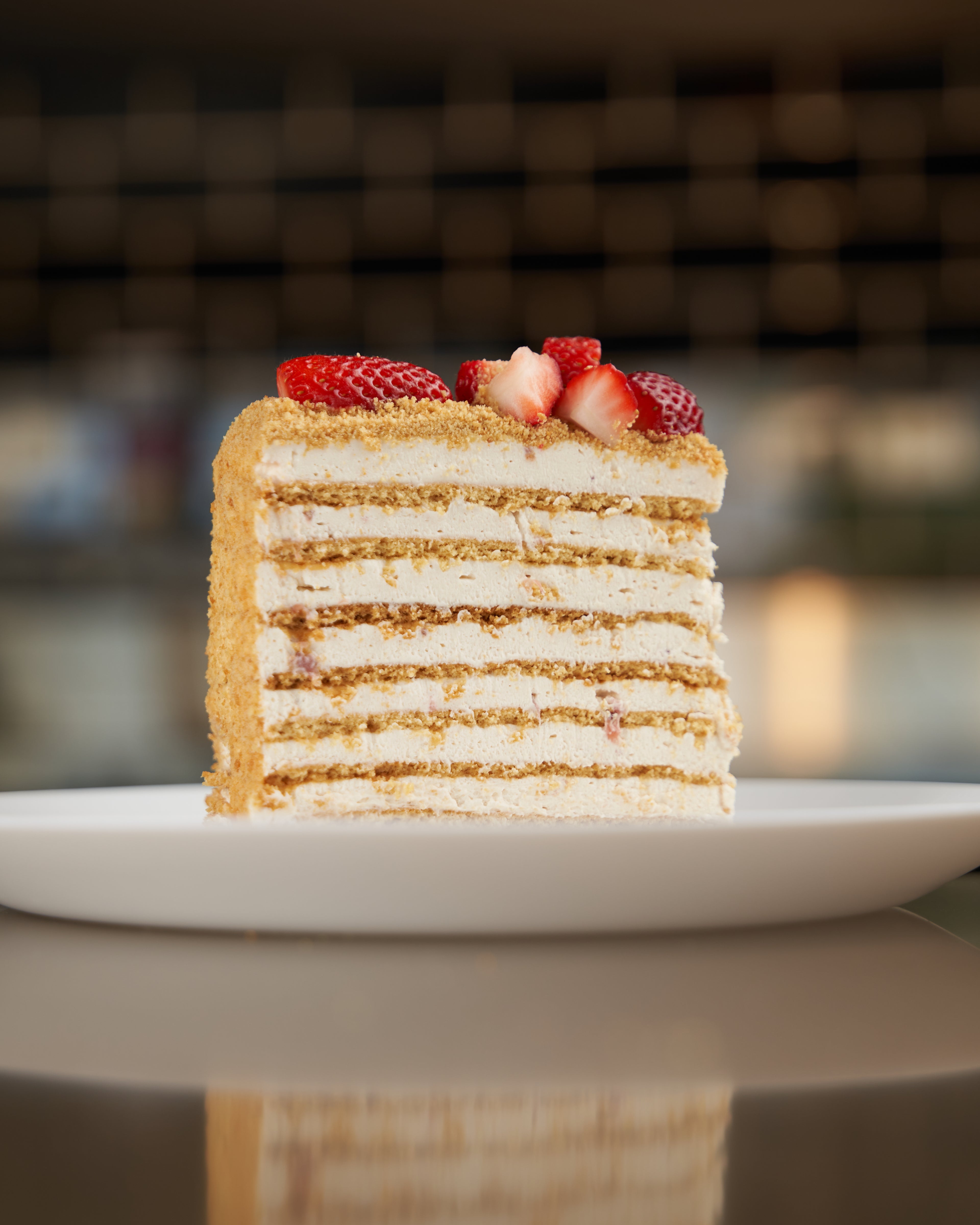 Russian Honey Cake x Strawberry